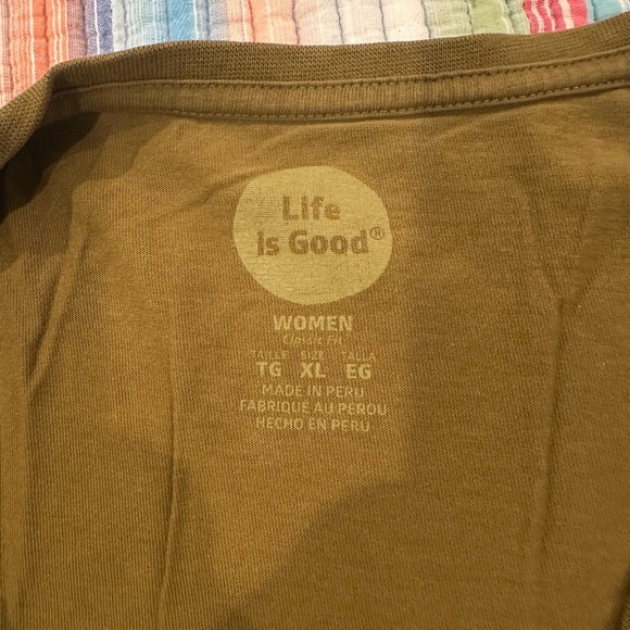 Life Is Good Olive Graphic V-Neck Tee - Picture 4 of 4